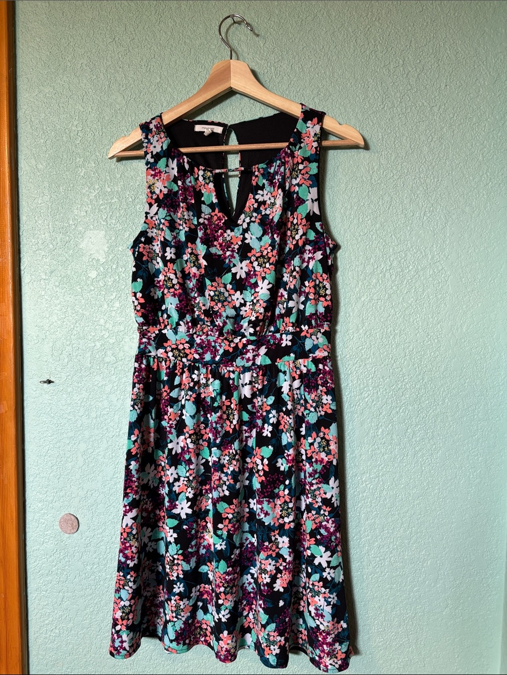 Maurices Black Floral Sleeveless A-Line Dress Mint Pink Accents Women’s Small